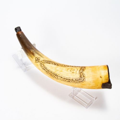 18th Century Engraved & Carved Powder horn 