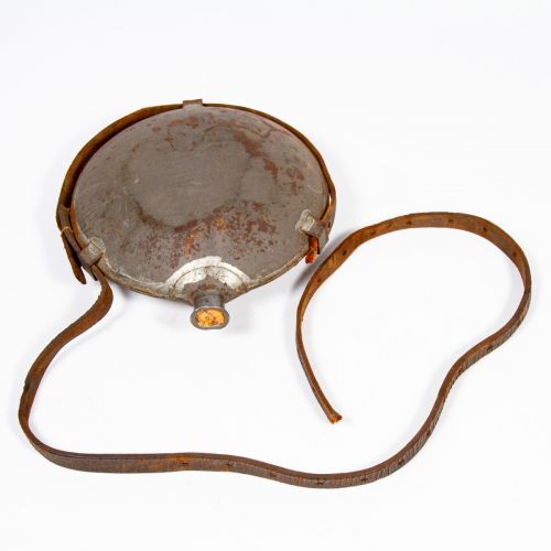Civil War Smoothside Canteen with Leather Strap 